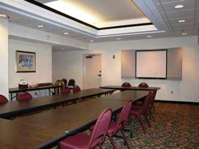 Hotel Hampton