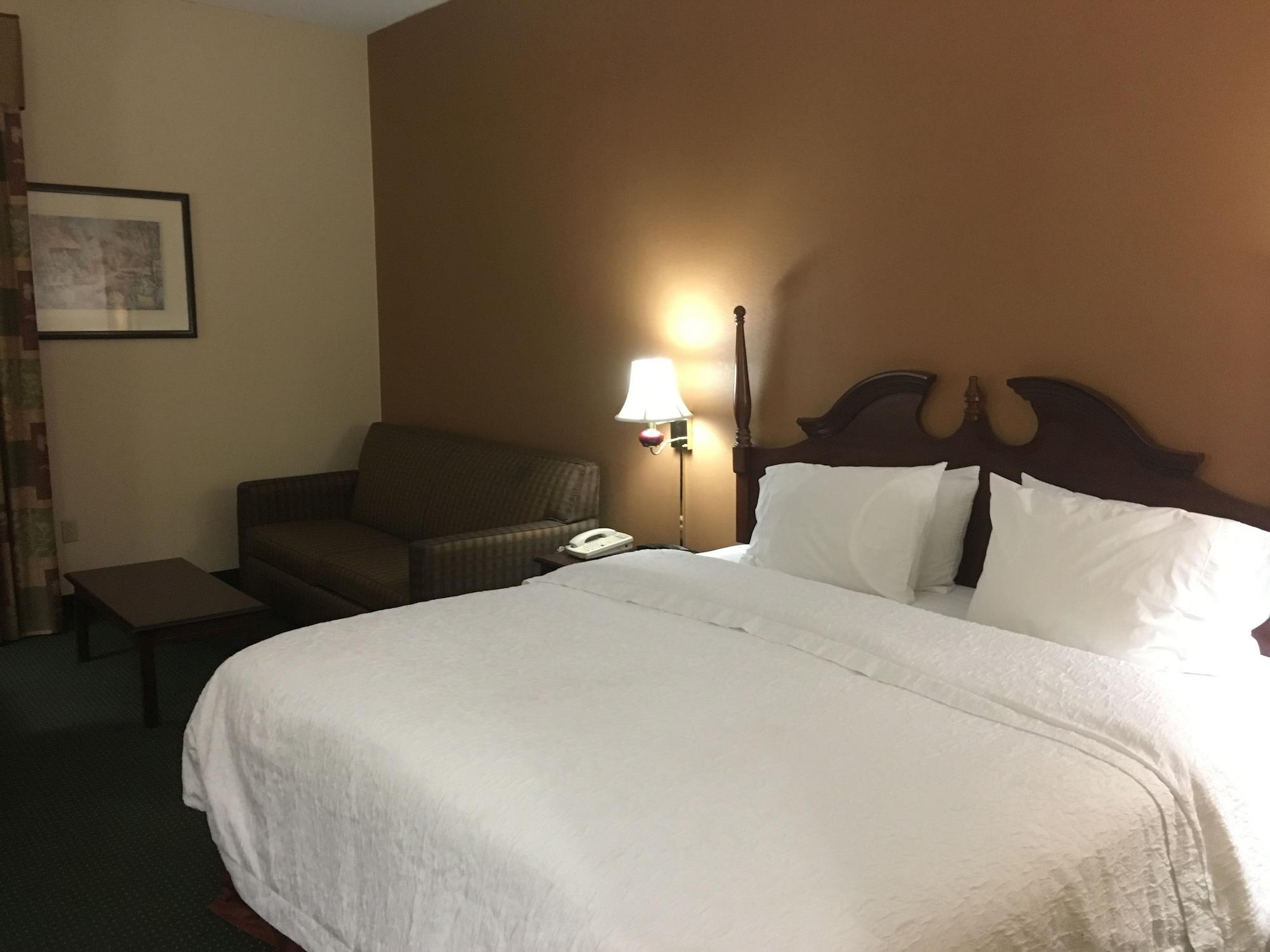 Hotel Hampton Bedford